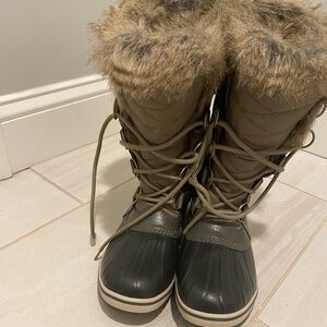 Sorel Joan of Arctic Waterproof Boots NWT